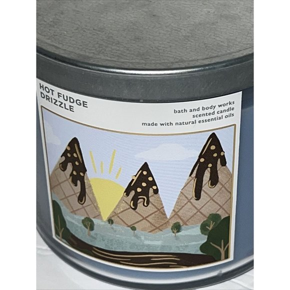 Bath & Body Works HOT FUDGE DRIZZLE 3-Wick Scented Candle 14.5oz NEW - Picture 4 of 11